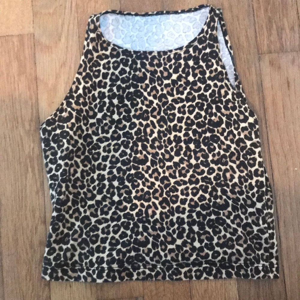 Leopard crop top